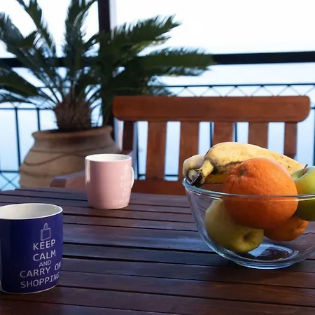 Aegean Panorama Apartment Akhladherí